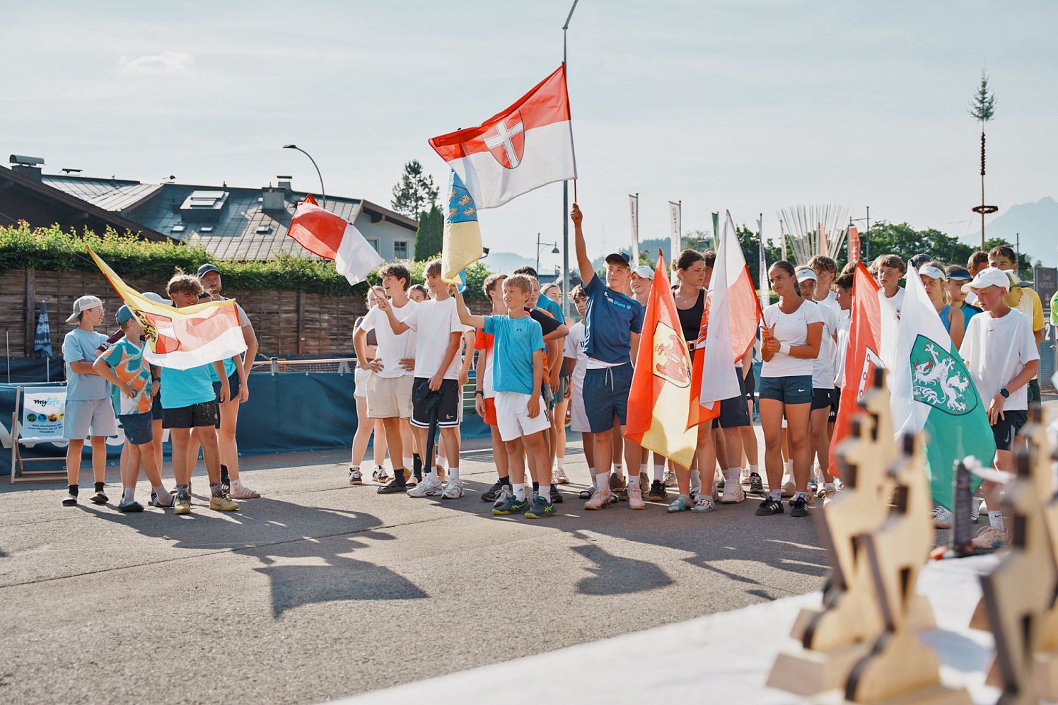 Teams aus allen Bundesländern kamen in den Bezirk, wo das diesjährige Bundesfinale der besten Tennisschulmannschaften
Österreichs über die Bühne ging