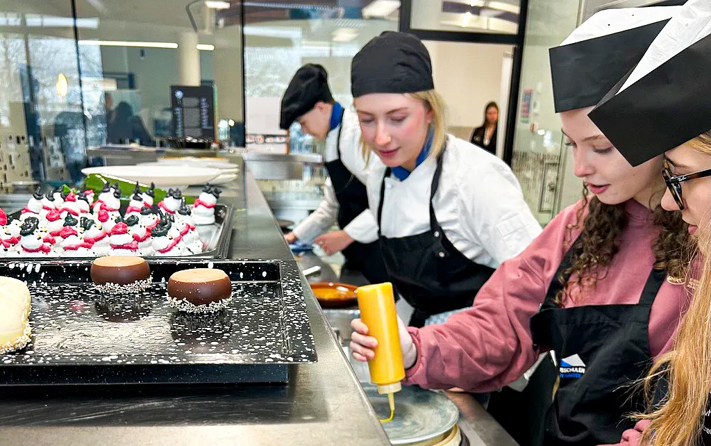 Tourismusschule Creative plating_04_2026_Tourismsch.webp