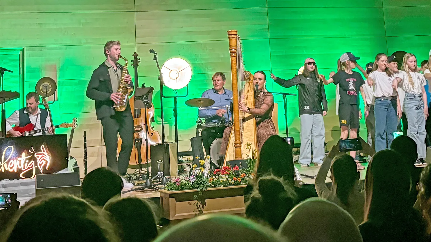 Tschentig Konzert 1b-Klasse Mittelschule Kitzbühel