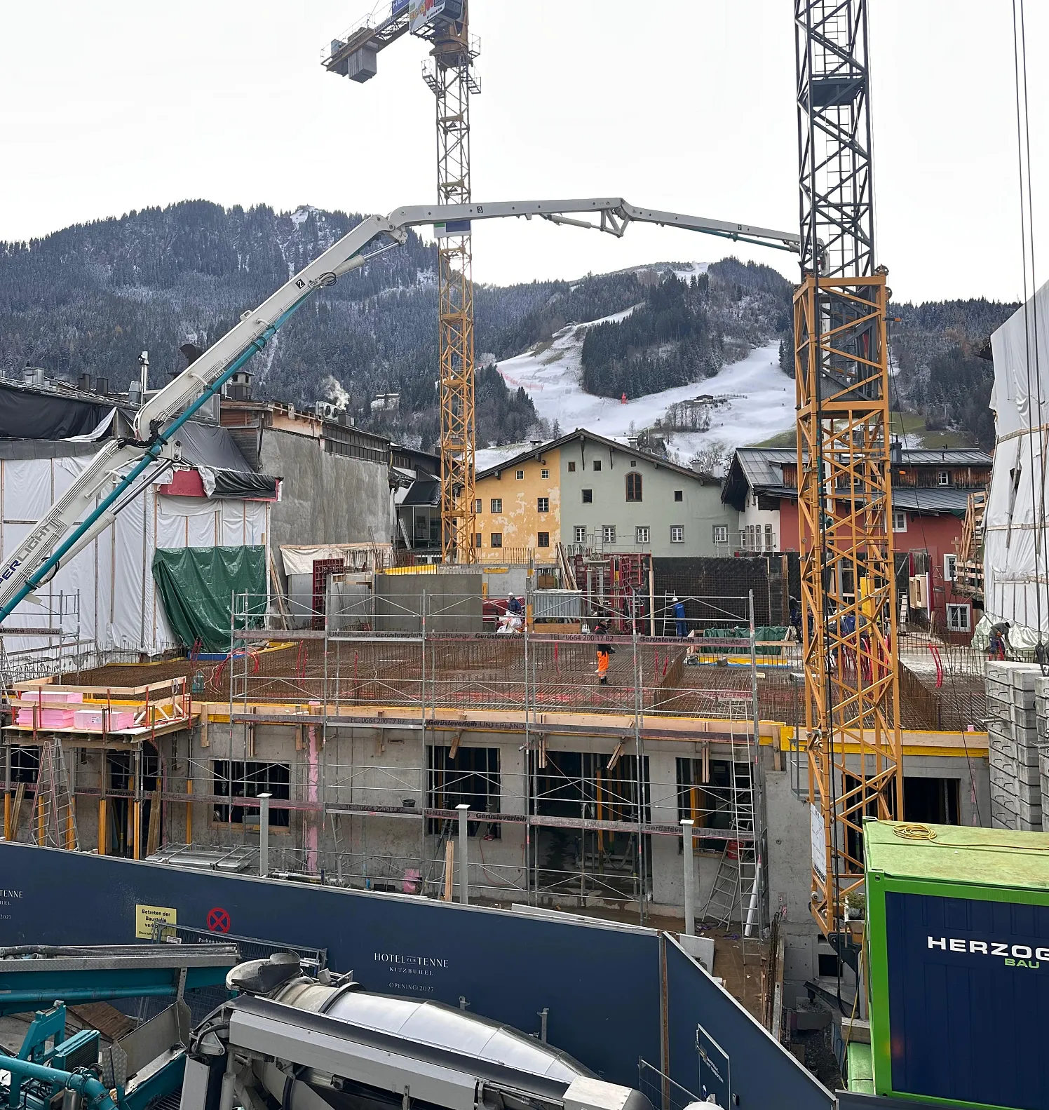 WhatsApp Image 2025-11-19 at 14.38.22