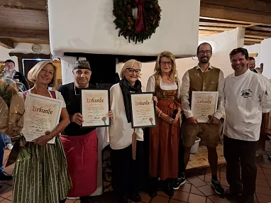 a-exklusiv-pfandl2-51-205-fusser-4