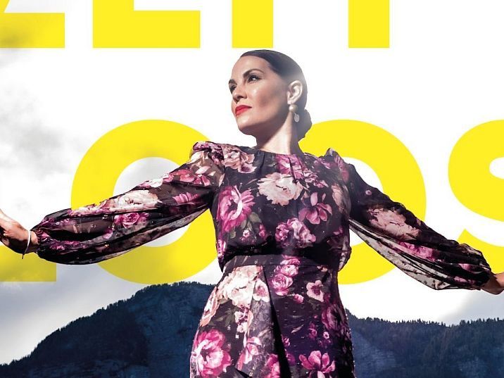 aida-loos-zeitloos-pressefoto-mit-text-c-mischa-nawrata