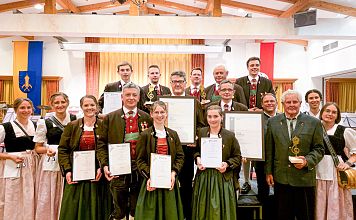 aurach-23-2025-bmk