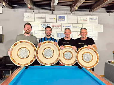 Die Sieger der Saustalltrophy: Clemens Schober und Tobias Musil (Champions League) sowie Reini Diaz und Thomas Berger (Amateur League)
