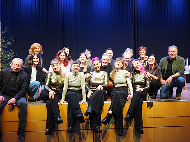 Der Beat Poetry Club mit den Mitgliedern von „Kultur am Pillersee“.