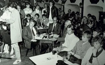 diskussionsabend-im-caf-praxmair-2