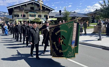 Fahnenweihe Knappschaft Rerobichl Oberndorf
