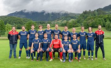 fc-aurach-trikots-2