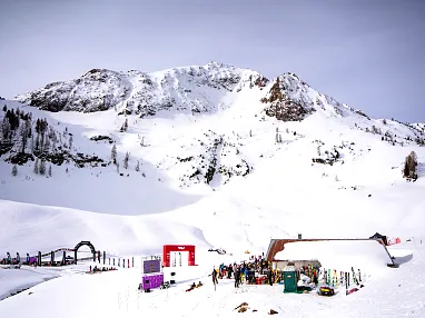 fwt-fb-2024-c-sebastian-astl-01-11