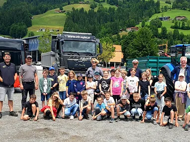 a_Großfahrzeuge_25_2025_VS Westendorf Brixen