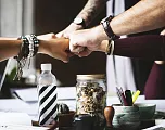 Hands together Businessnetzwerk Symbol