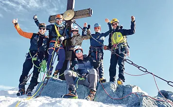 Im Team auf dem Gipfel de Großglockner