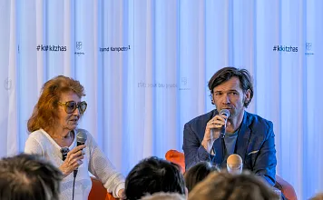 Jured_Zeitzeugin_Marion Fischer_c_Maximilian Morrell.webp