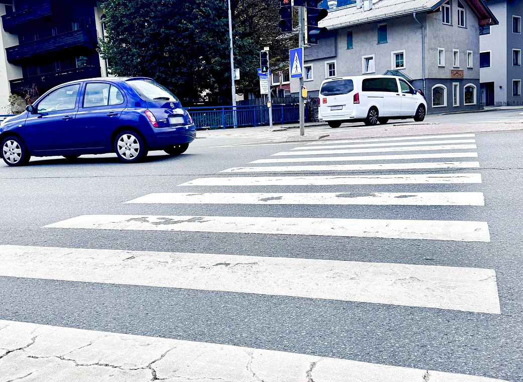 Zebrastreifen_Klausner