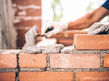 Maurer_Mauerbau