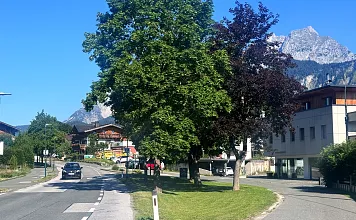 Müllinsel_St.Johann_Innsbruckerstraße