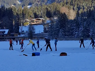 schwarzsee-eislaufen2-02-2026-fusser-4