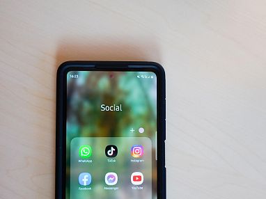 social-media-6758511