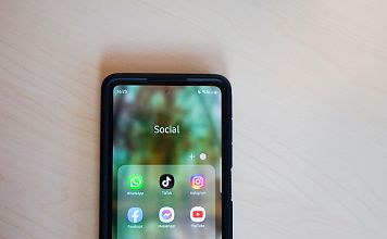 social-media-6758511