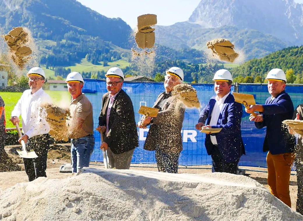Spatenstich_Bauhof.JPG