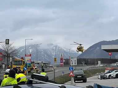 #unfall_Bus_Loferer_04_02_26_FF