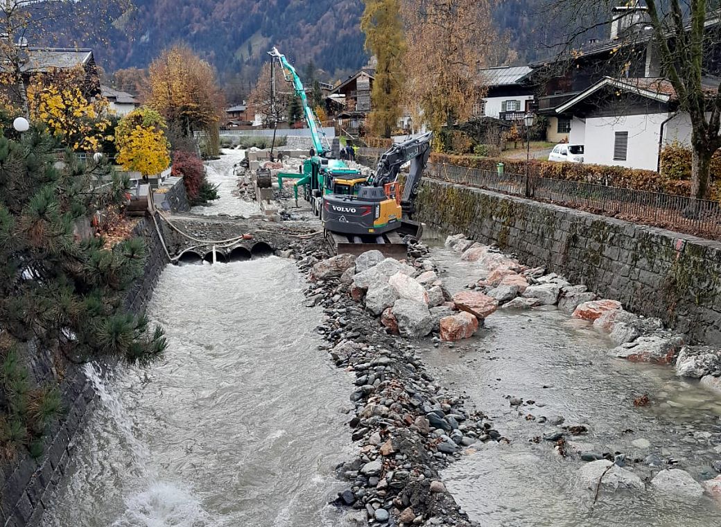 whatsapp-image-2025-11-03-at-13