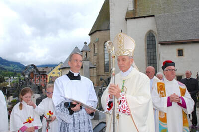 Besuch von Erzbischof Georg Gänswein Bild 7
