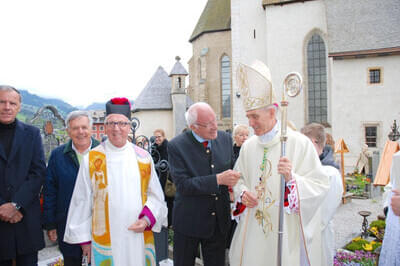 Besuch von Erzbischof Georg Gänswein Bild 13