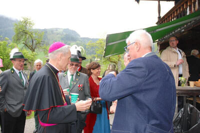 Besuch von Erzbischof Georg Gänswein Bild 18