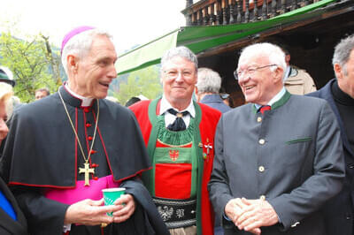 Besuch von Erzbischof Georg Gänswein Bild 23