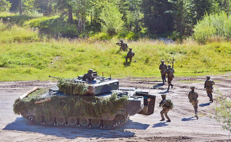 Ulan-Panzer-liessen-TUePL-erbeben