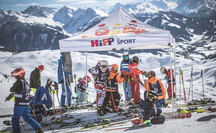 Grosses-Kinder-Skirennen-Startplatzverlosung