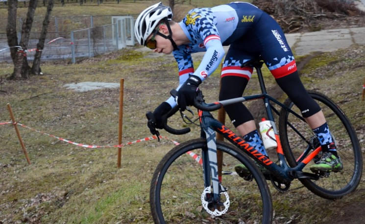 1.-Cyclocrossrennen-Radsport-Stanger