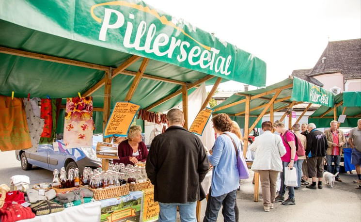 Freitag-ist-Markttag-im-Pillerseetal-Fieberbrunn